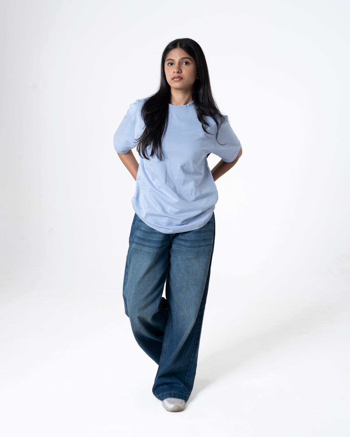 DARK BLUE BAGGY JEANS