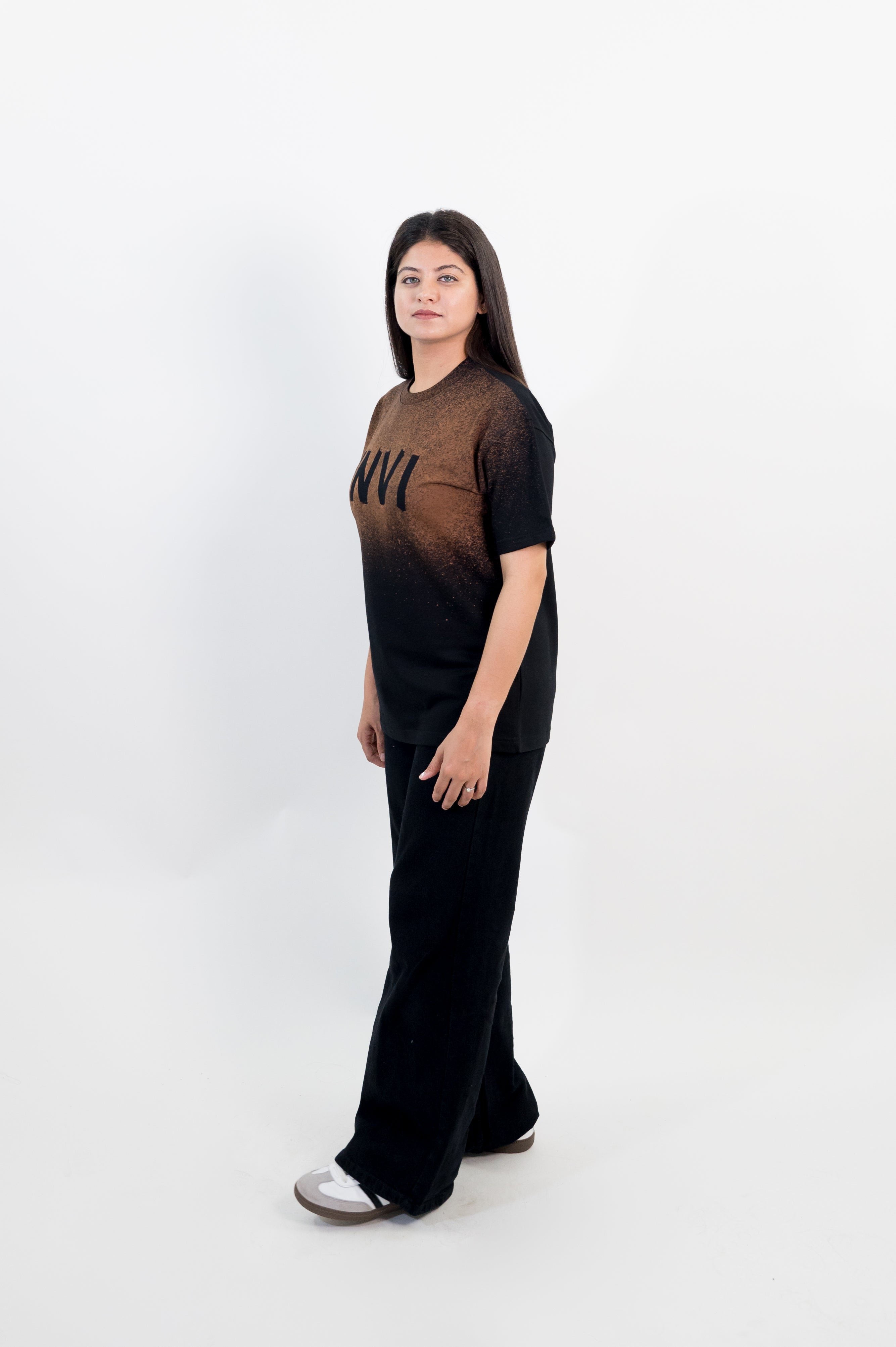 RUSTIC TEE
