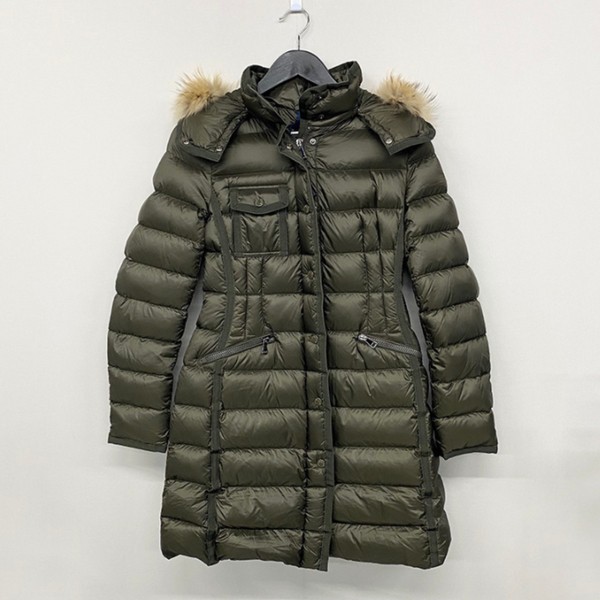 Moncler(몽클레어) 4990015 53048 828 MERMIF 패딩