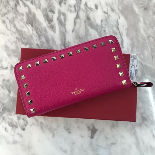 VALENTINO(발렌티노) P0645 VSH AM8 락스터드 장지갑