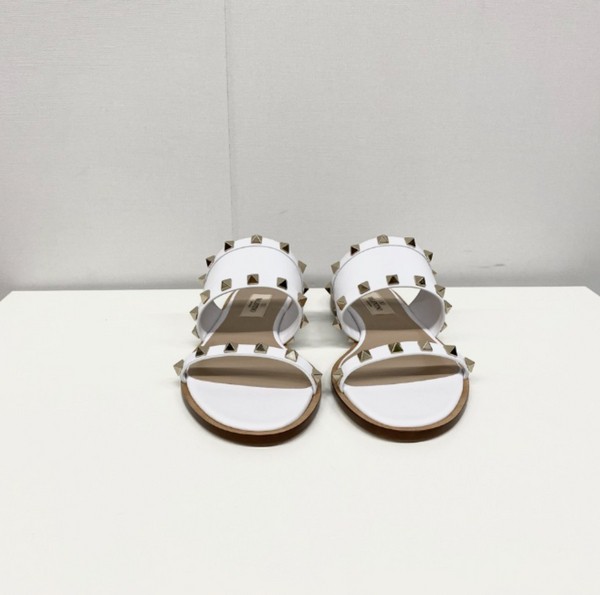 20SS VALENTINO(발렌티노) S0X28 VBP 001 락스터드 슬리퍼