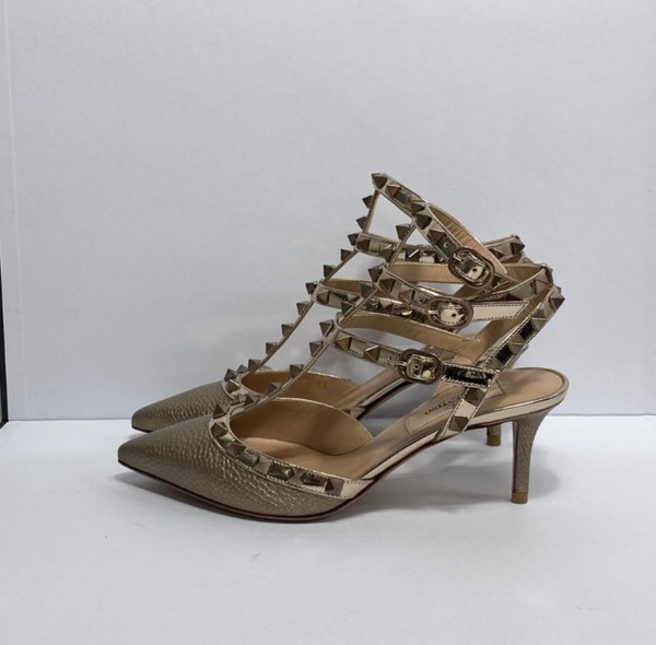 21SS VALENTINO(발렌티노) S0375 NNF S69 락스터드 메탈릭 슬링백힐