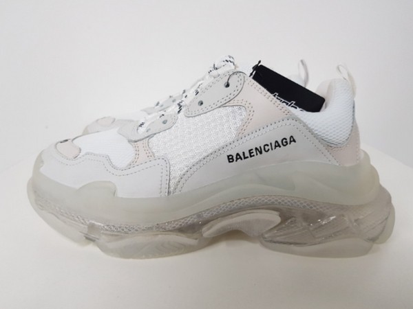 BALENCIAGA(발렌시아가) 544351 W09E1 9000 트리플S