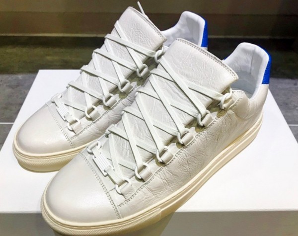 BALENCIAGA(발렌시아가) 483493 WAD49 9095 스니커즈