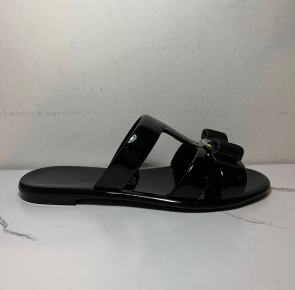 FERRAGAMO(페라가모) 755969 01D633 NERO