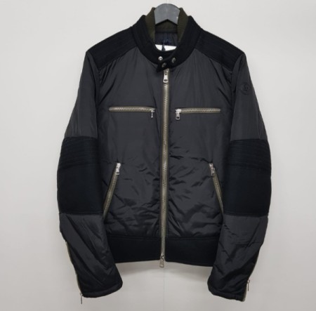 MONCLER(몽클레어) 4031685 54155 999 GAEL 자켓