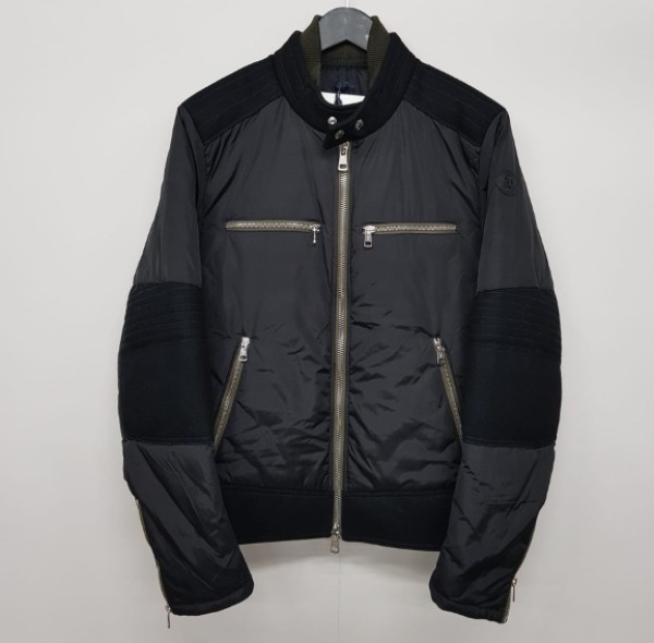 MONCLER(몽클레어) 4031685 54155 999 GAEL 자켓